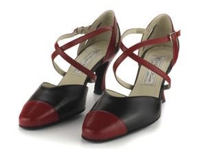 Werner Kern Brooke 6,5 schwarz-rot