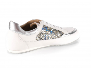 Werner Kern Carol weiß