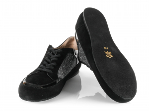 Werner Kern Carol schwarz