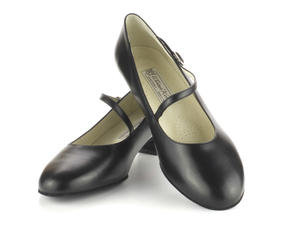 Werner Kern Cindy 3,4 schwarz