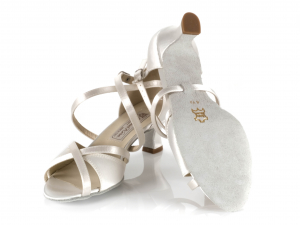 Werner Kern July 5,5 weiss